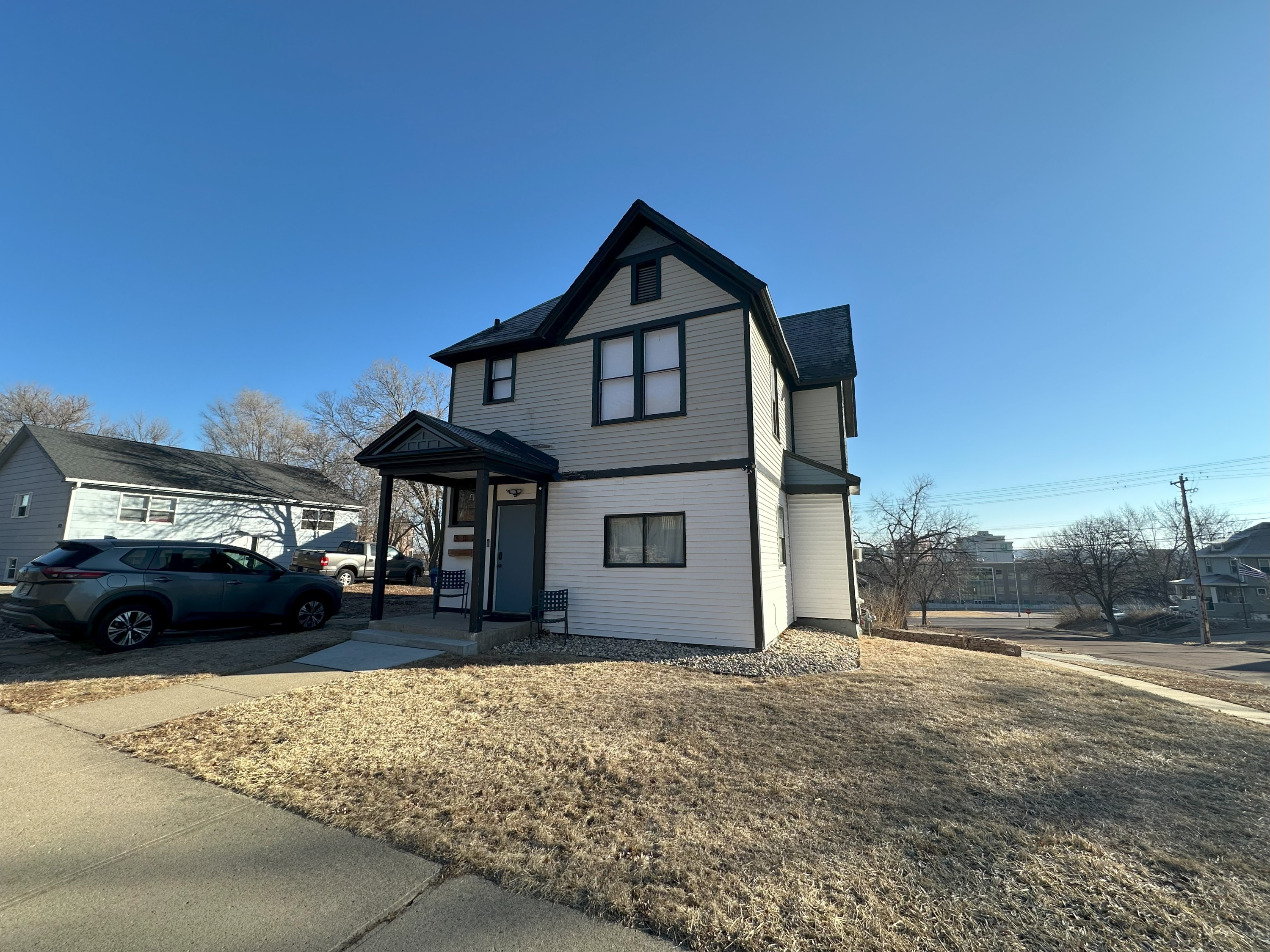 Property thumbnail image