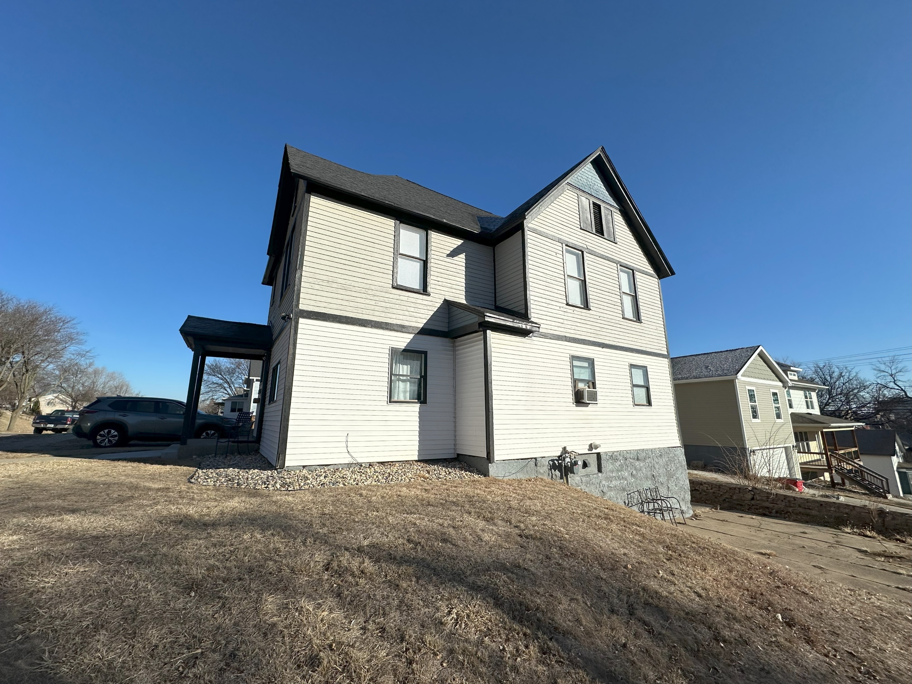 Property thumbnail image